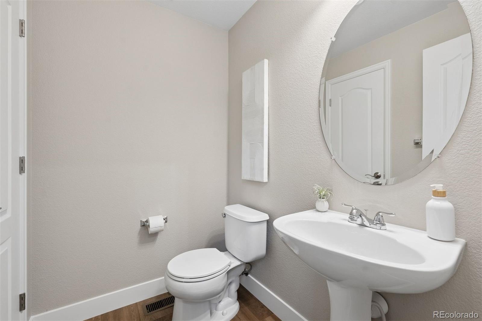 10863 Towerbridge Road Highlands Ranch CO 80130