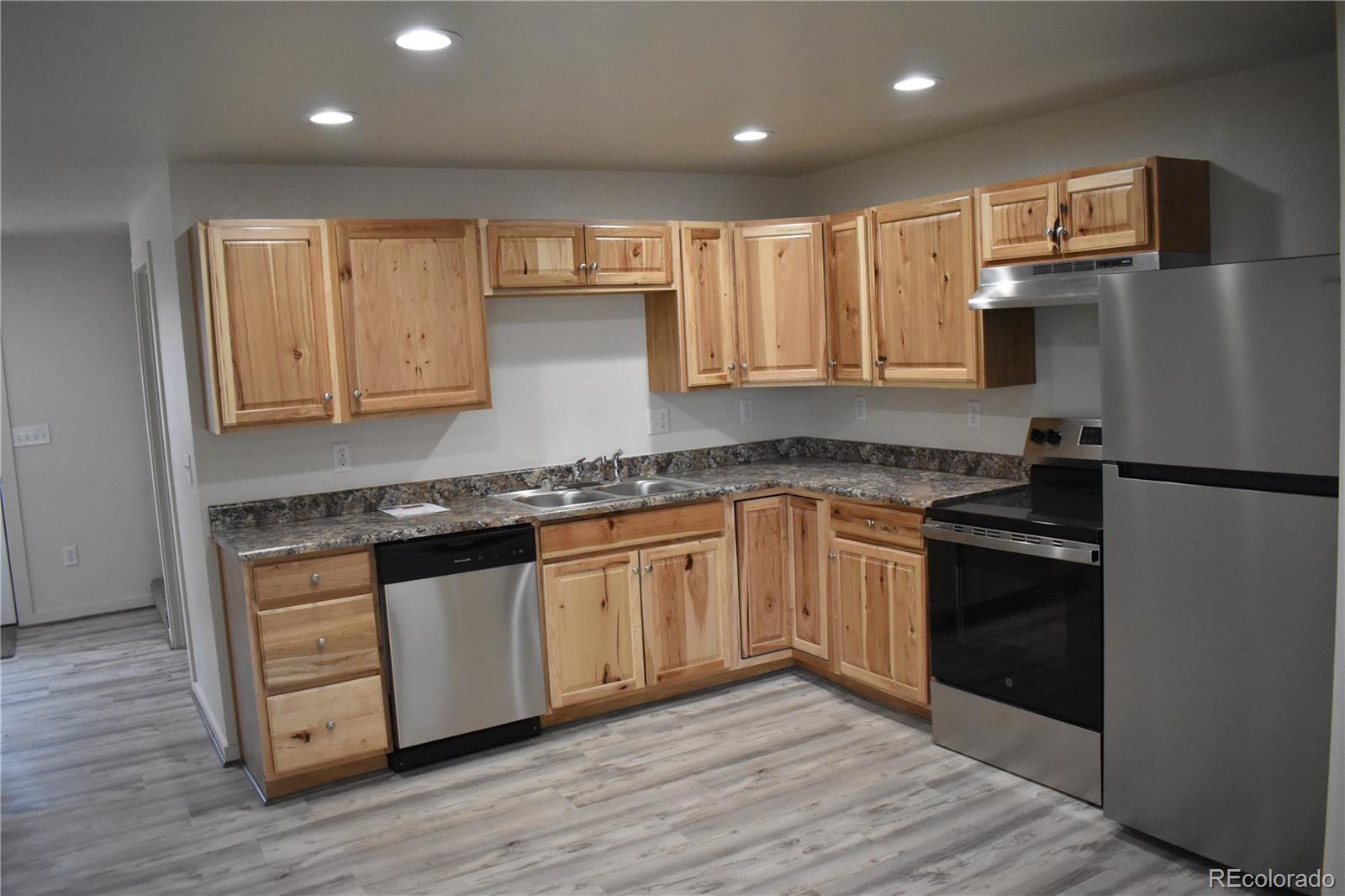 805 Raton Avenue La Junta CO 81050