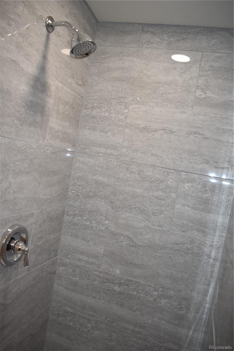 805 Raton Avenue La Junta CO 81050