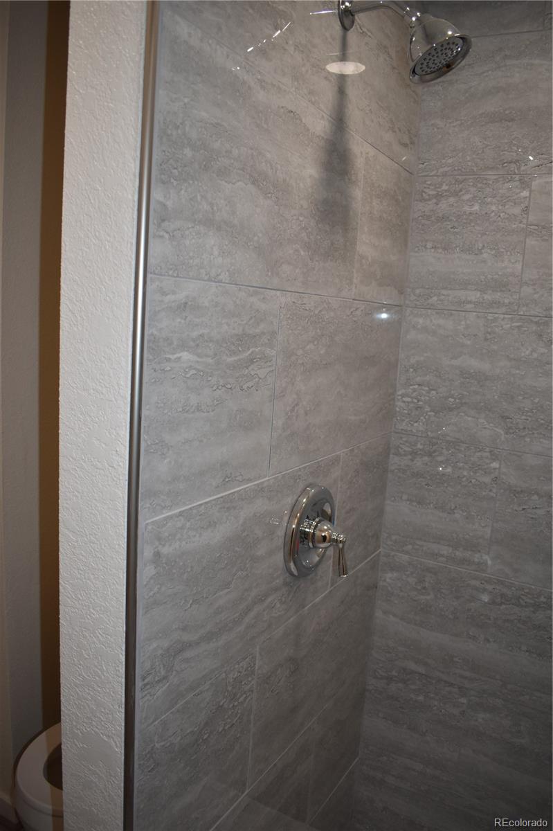 805 Raton Avenue La Junta CO 81050