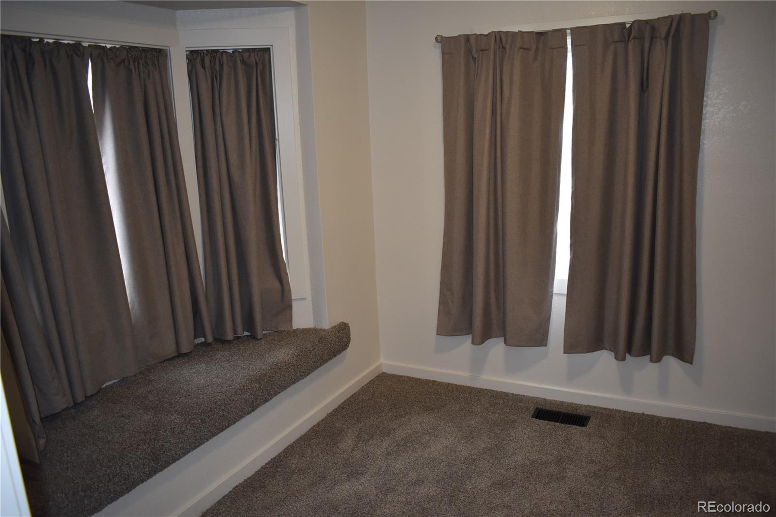 805 Raton Avenue La Junta CO 81050