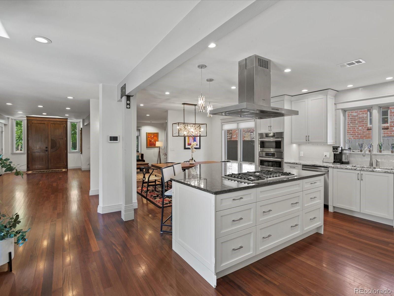 718 Locust Street Denver CO 80220