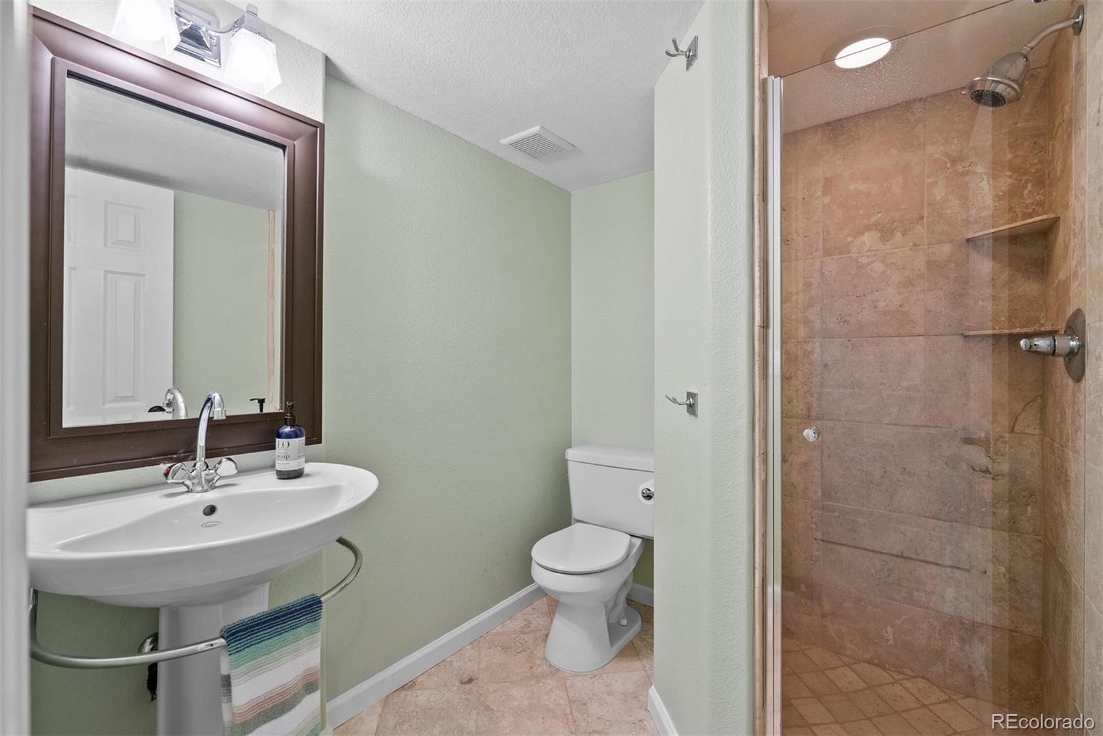 18080 E Orchard Place Aurora CO 80016