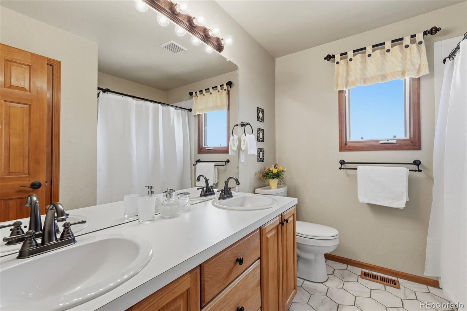 46 Mountain Laurel Drive Littleton CO 80127