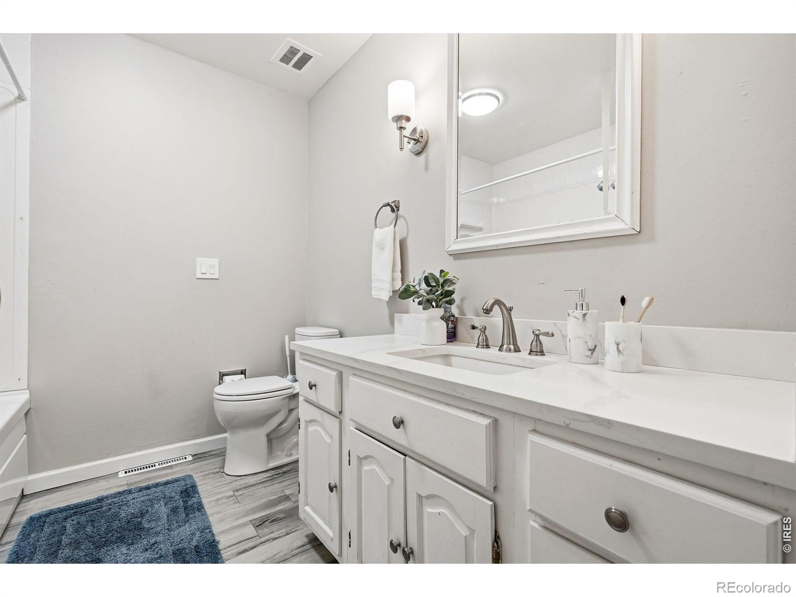 1271 Bellaire Street Broomfield CO 80020