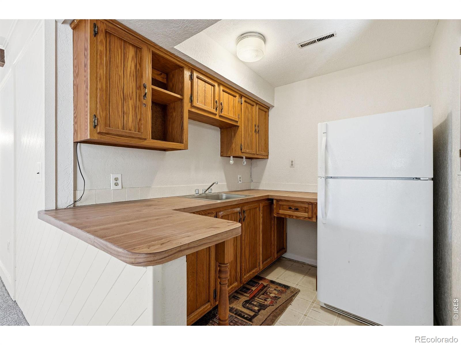 1271 Bellaire Street Broomfield CO 80020