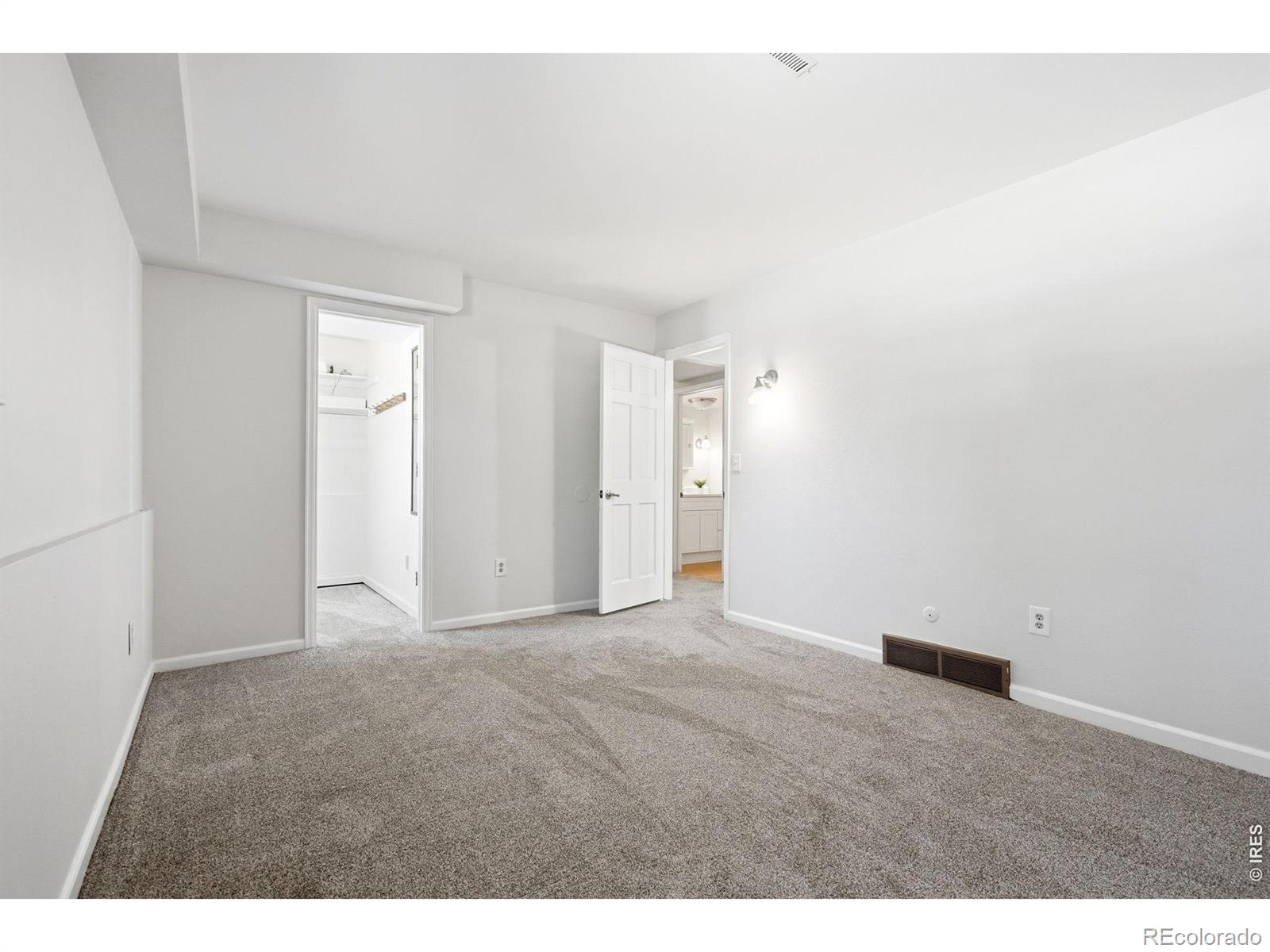 1271 Bellaire Street Broomfield CO 80020