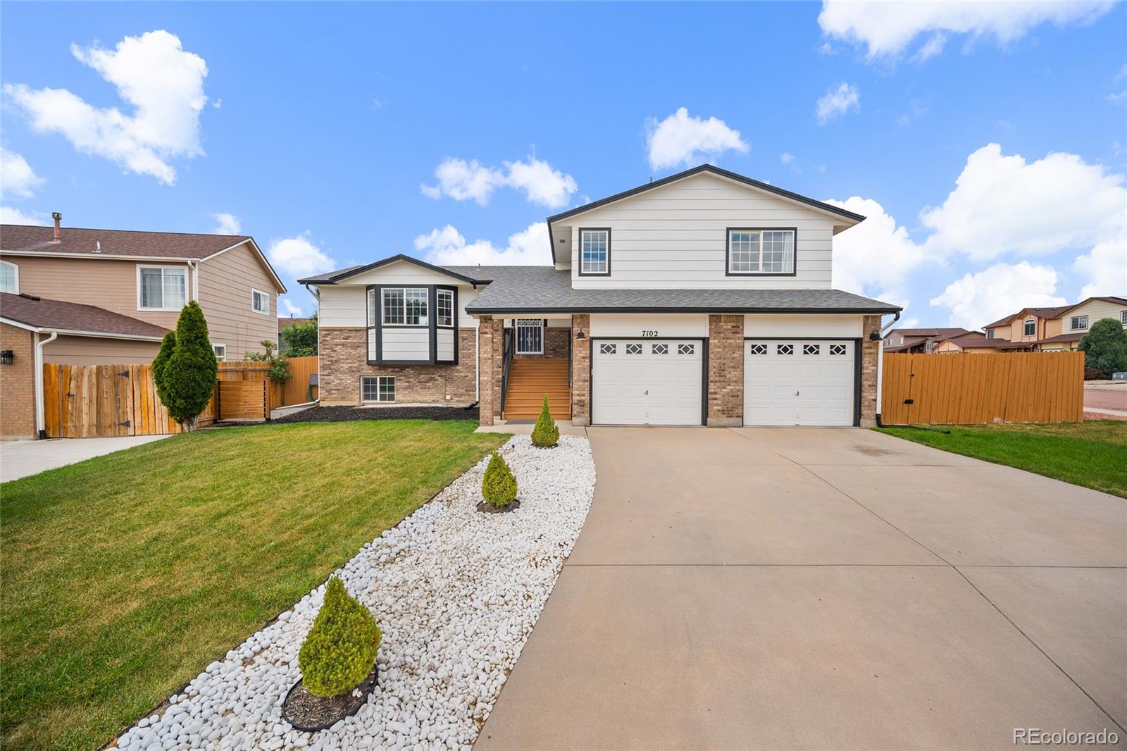 7102 Oxmoor Lane Colorado Springs CO 80925