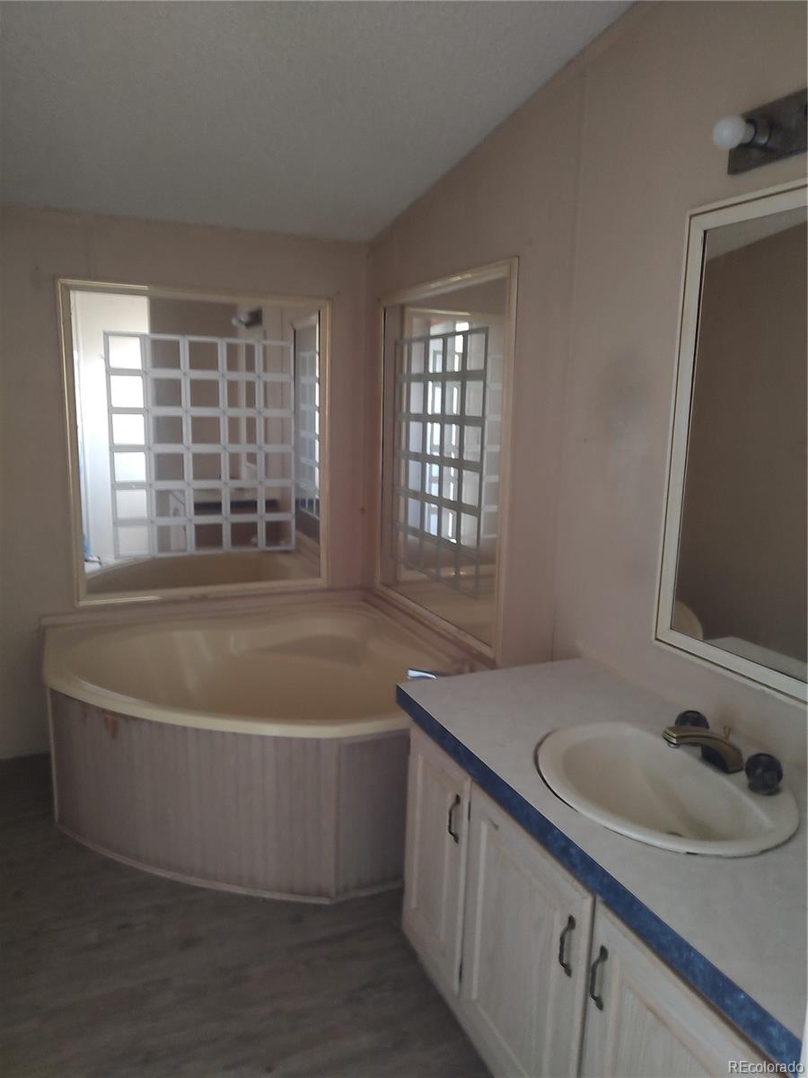 5272 W County Road 5 Del Norte CO 81132