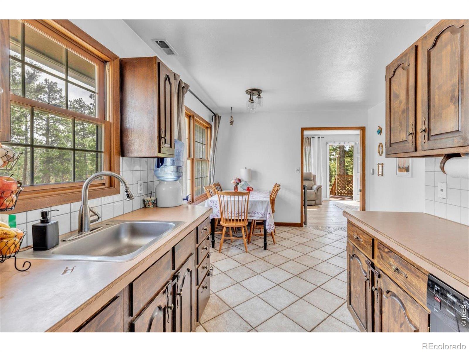81 Tilghman Road Ward CO 80481