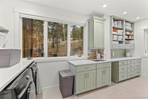 1735 Prima Lane Evergreen CO 80439