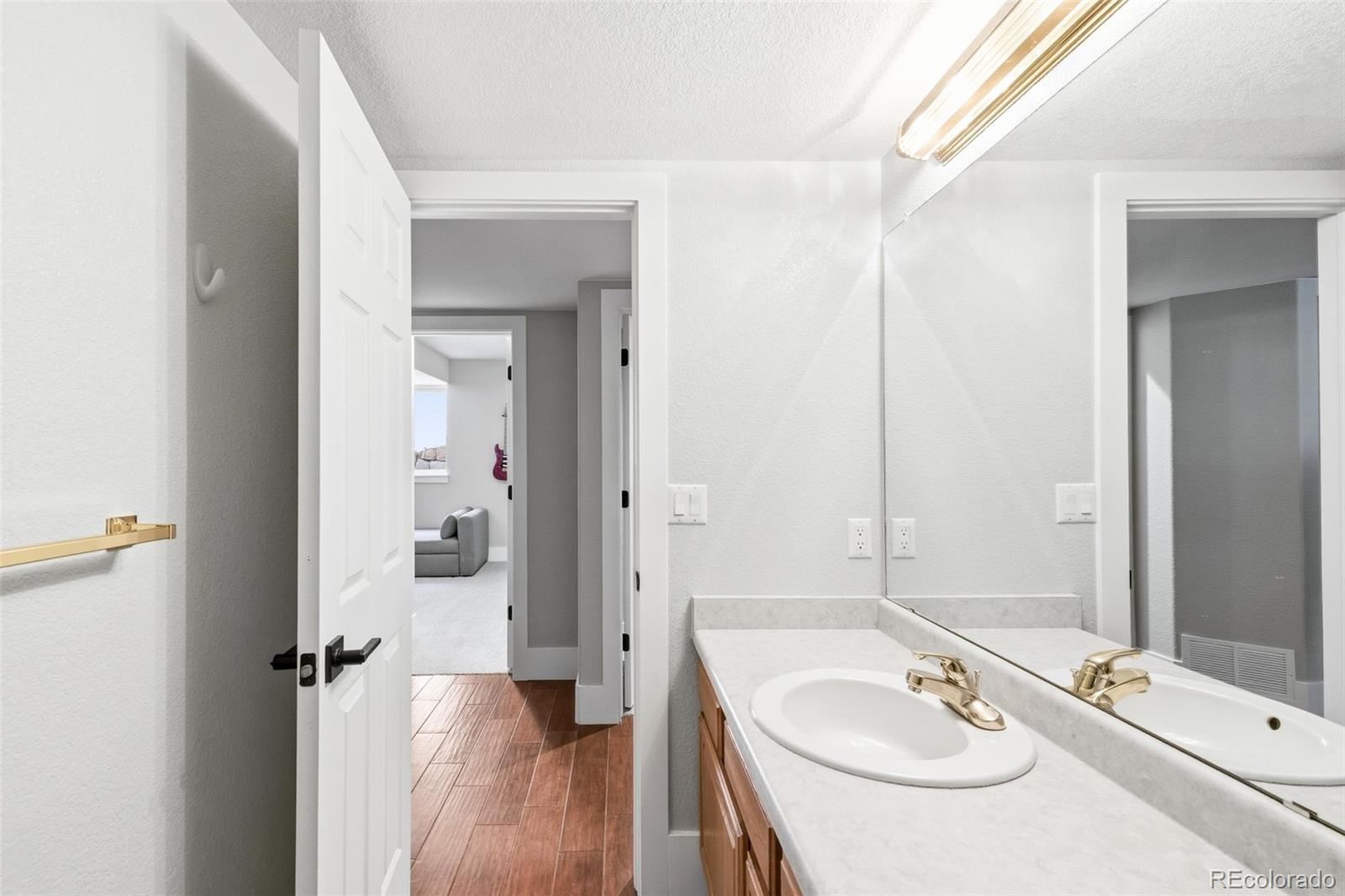 13187 W Asbury Circle Lakewood CO 80228