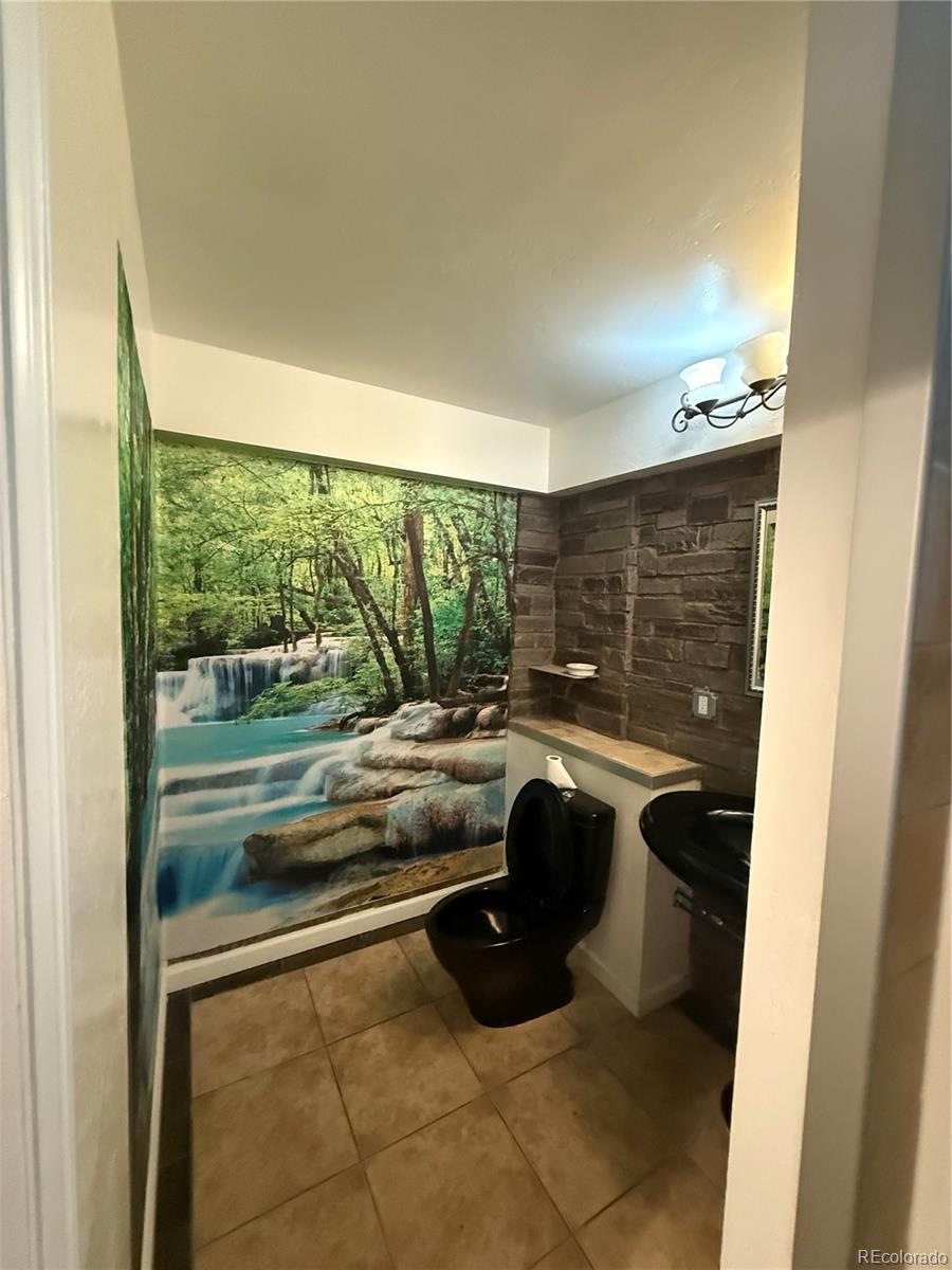 985 Depew Street Lakewood CO 80214