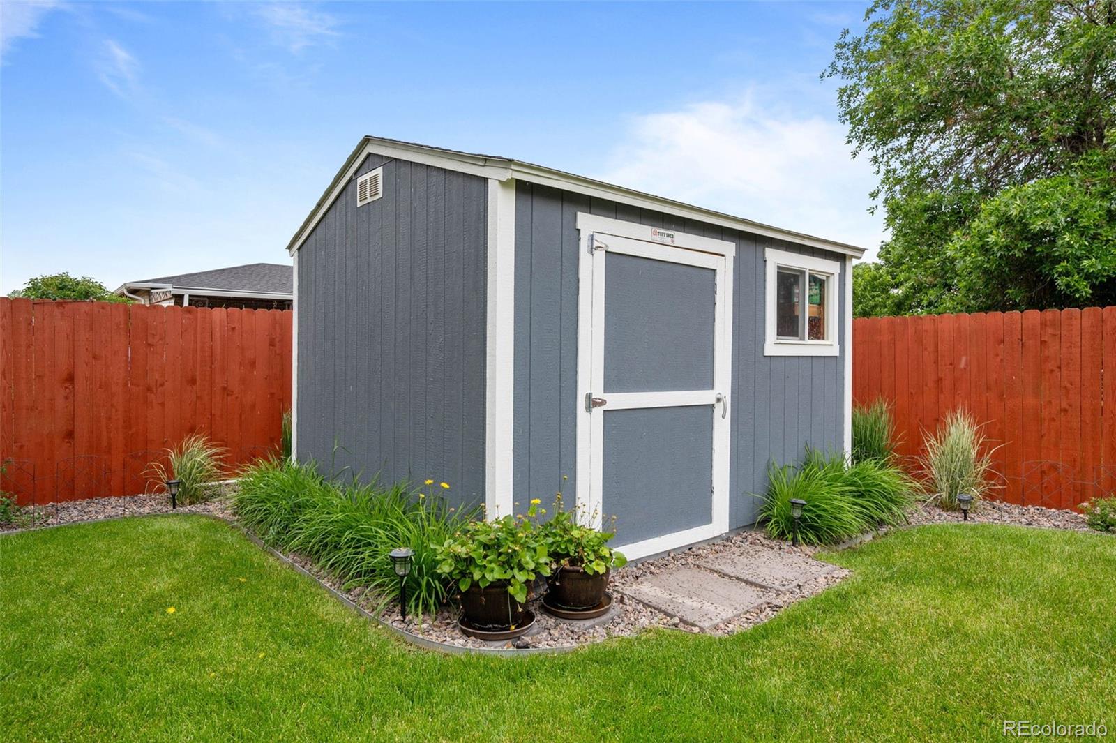 5049 Uvalda Street Denver CO 80239