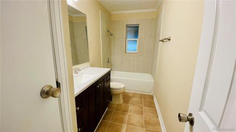 903 Quentin Street Aurora CO 80011
