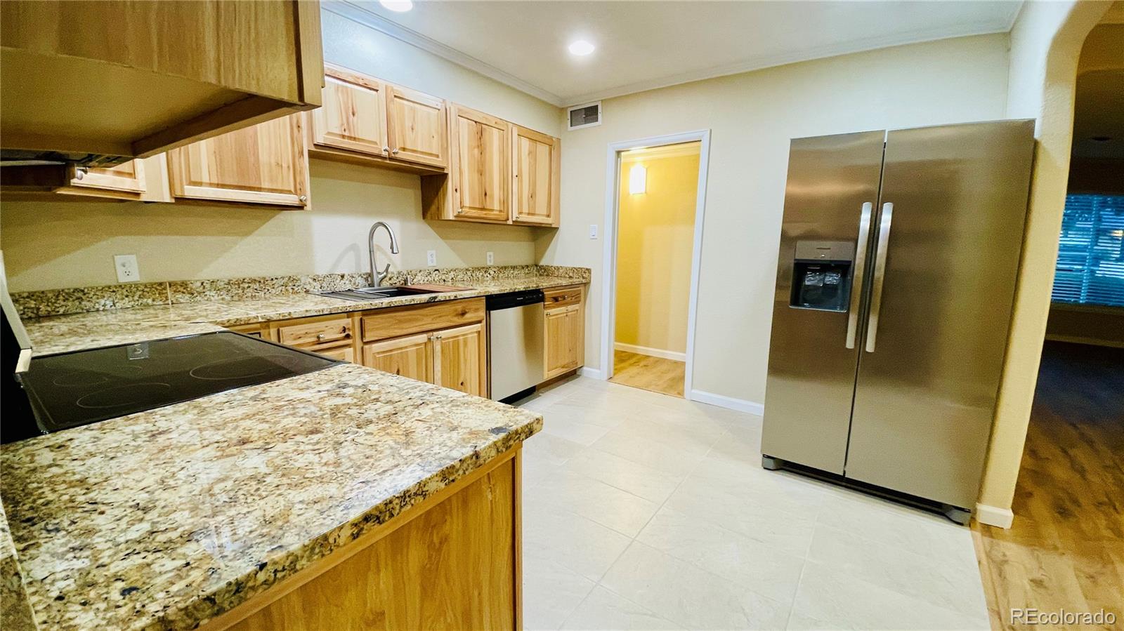903 Quentin Street Aurora CO 80011