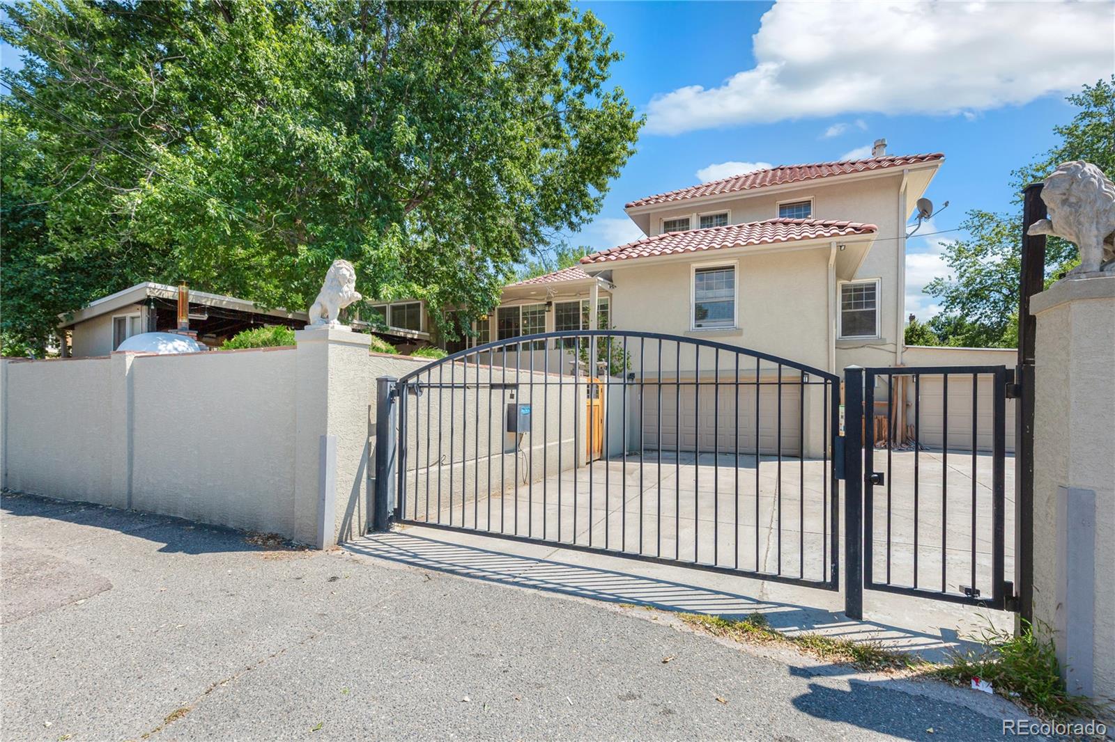 795 York Street Denver CO 80206
