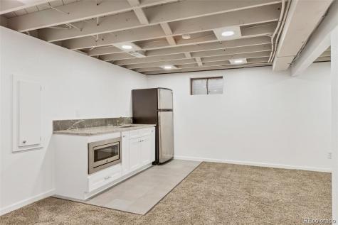 3090 Worchester Street Aurora CO 80011