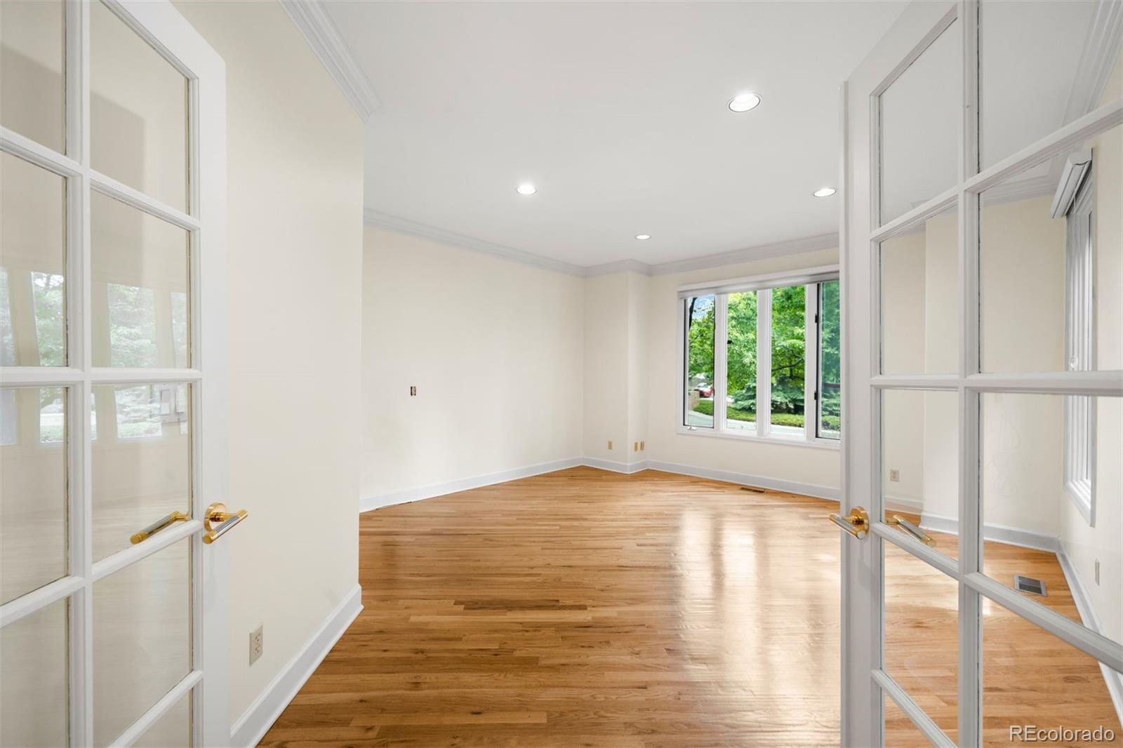 6433 E Stanford Avenue Cherry Hills Village CO 80111