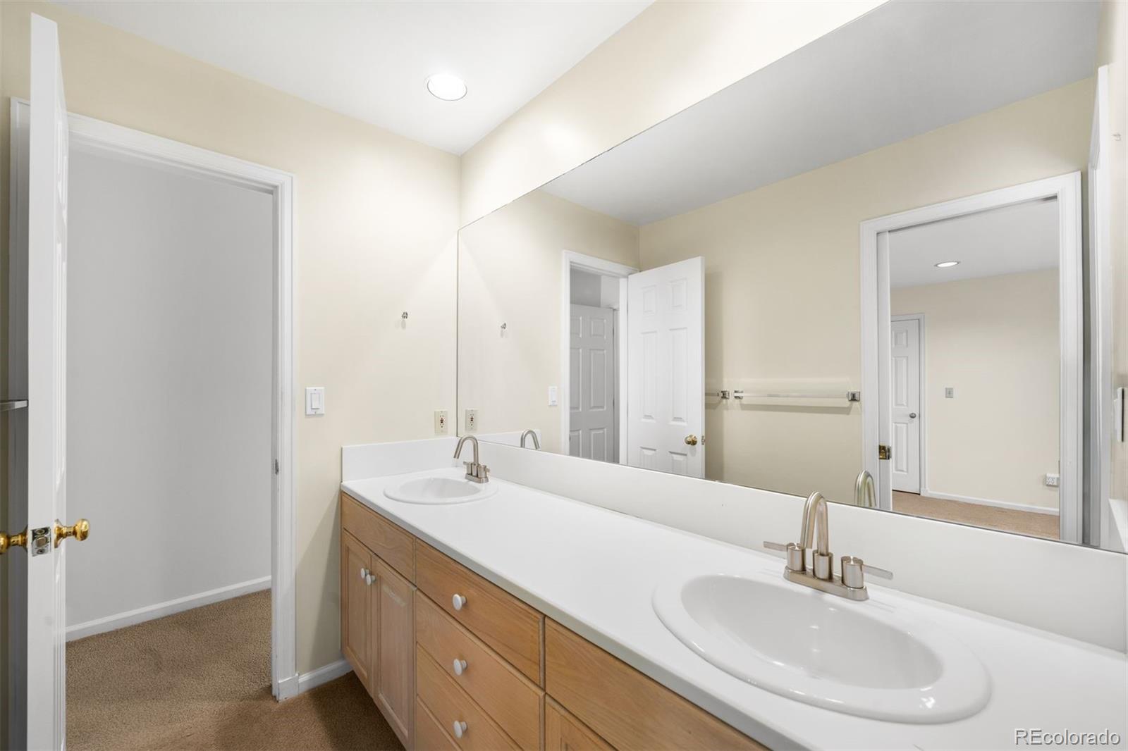 6433 E Stanford Avenue Cherry Hills Village CO 80111