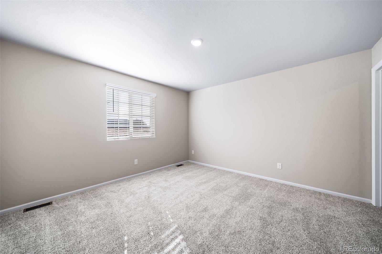 22382 E 38th Place Aurora CO 80019