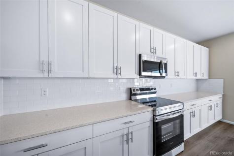 22382 E 38th Place Aurora CO 80019