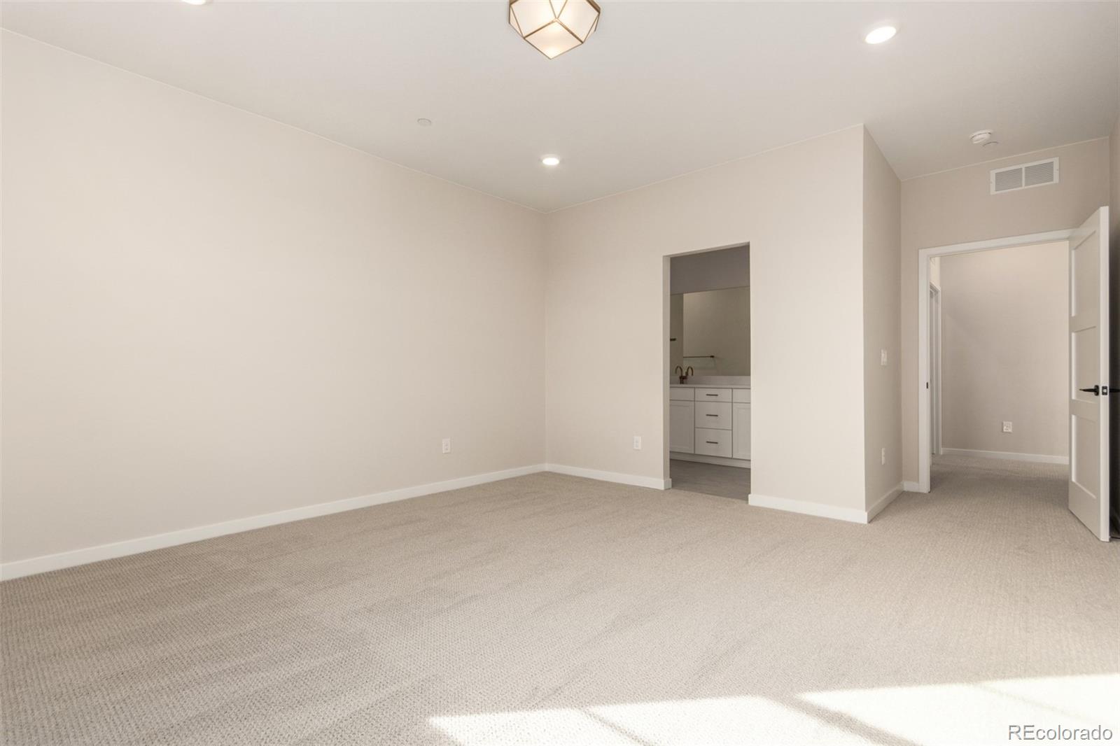 1898 Hickory Avenue Erie CO 80516