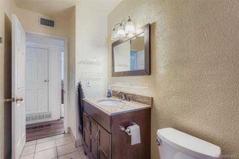1072 Racine Street Aurora CO 80011