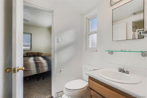 1072 Racine Street Aurora CO 80011