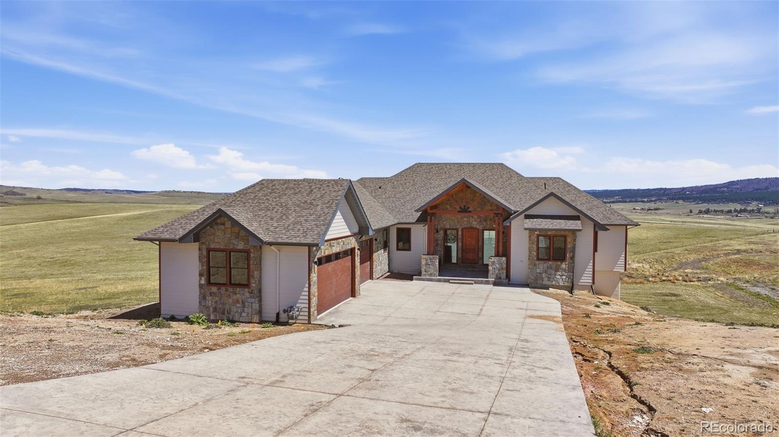 5320 Dual Rey Point Sedalia CO 80135