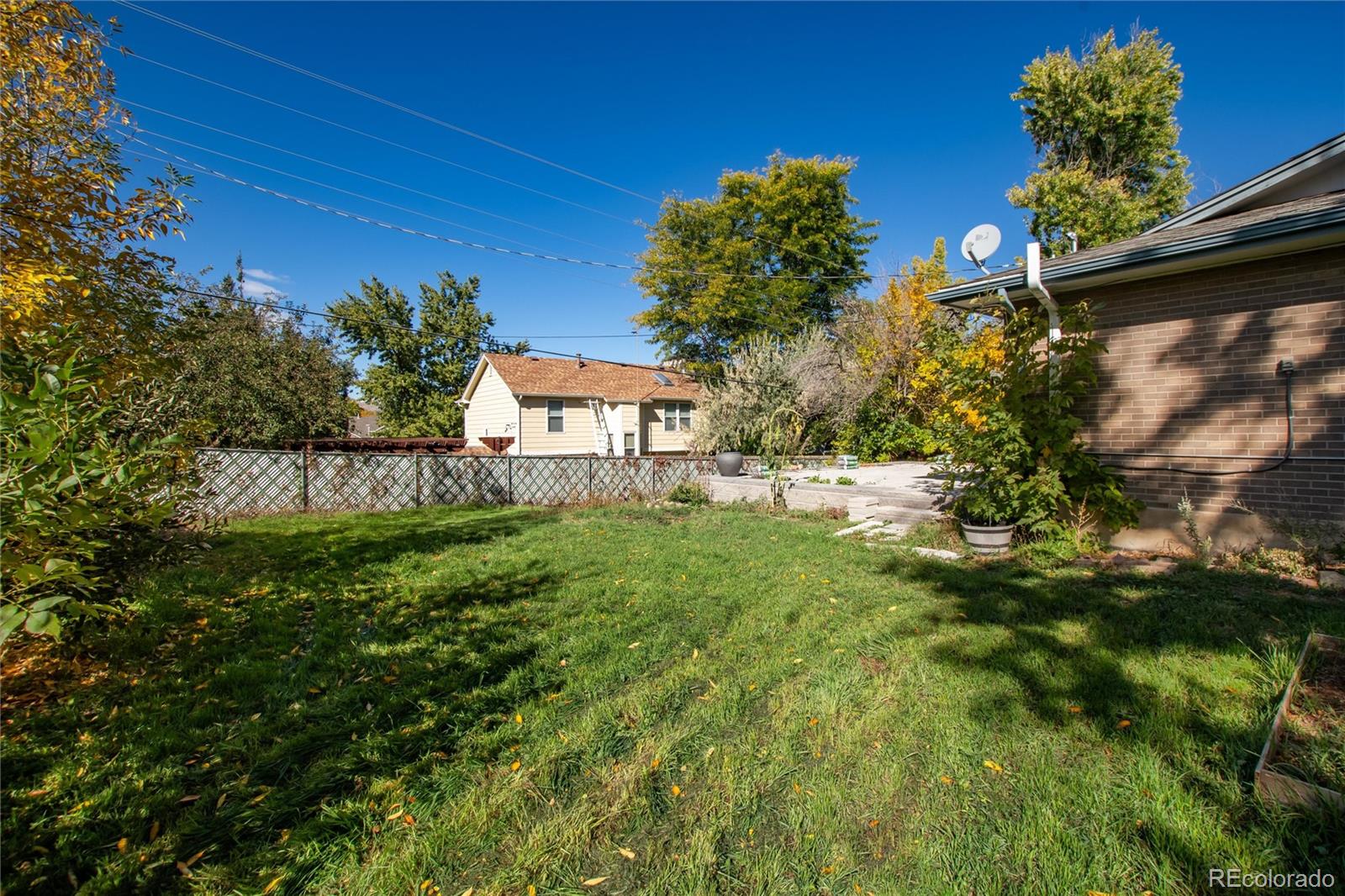 1157 S Everett Street Lakewood CO 80232