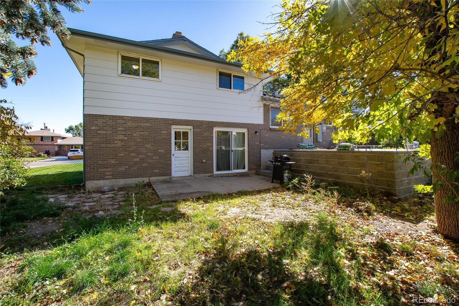 1157 S Everett Street Lakewood CO 80232