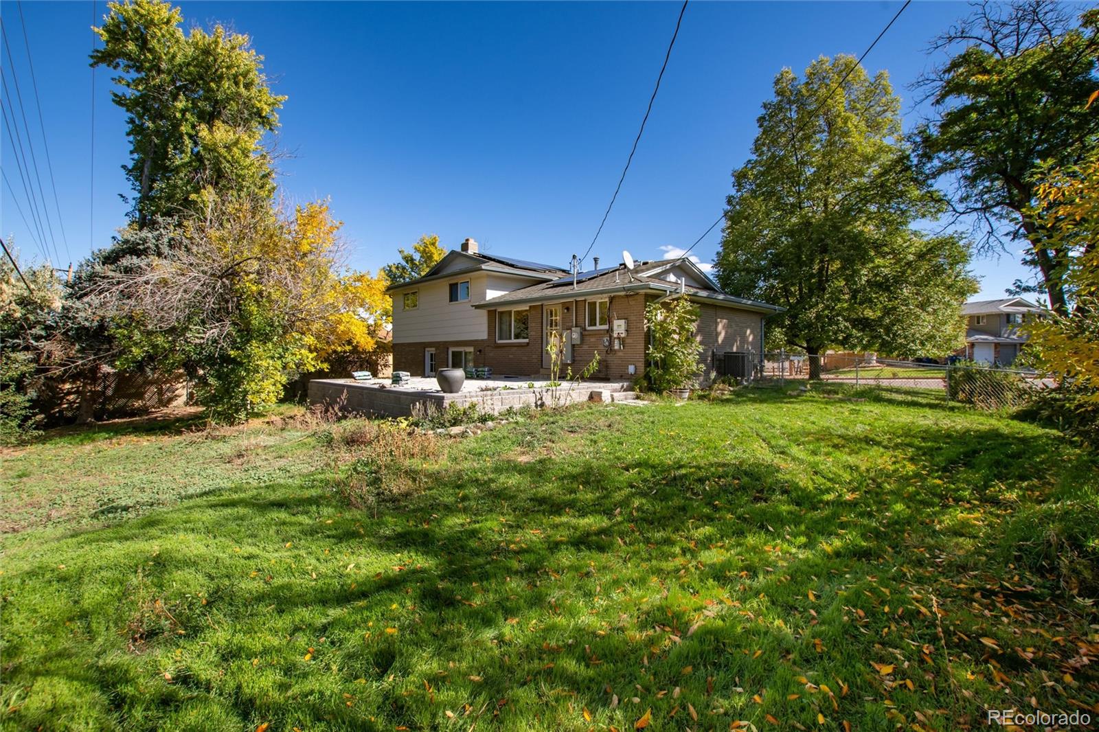 1157 S Everett Street Lakewood CO 80232