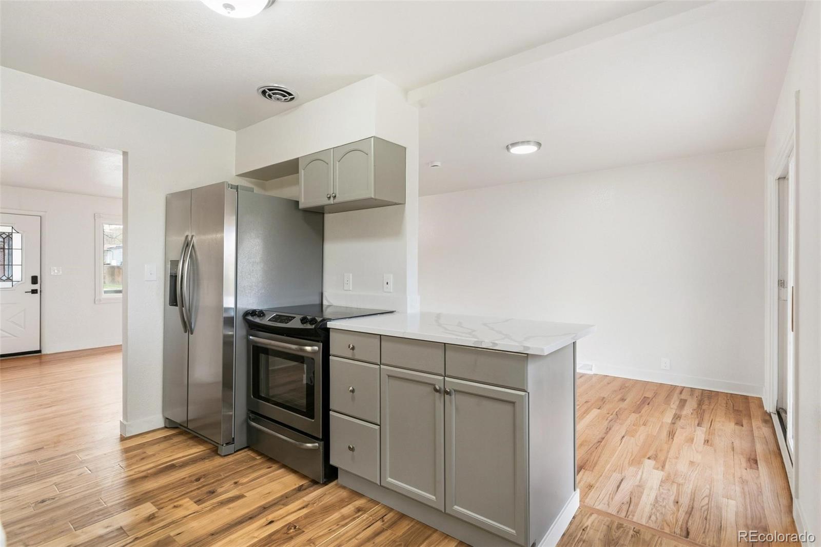 5494 S Knox Court Littleton CO 80123