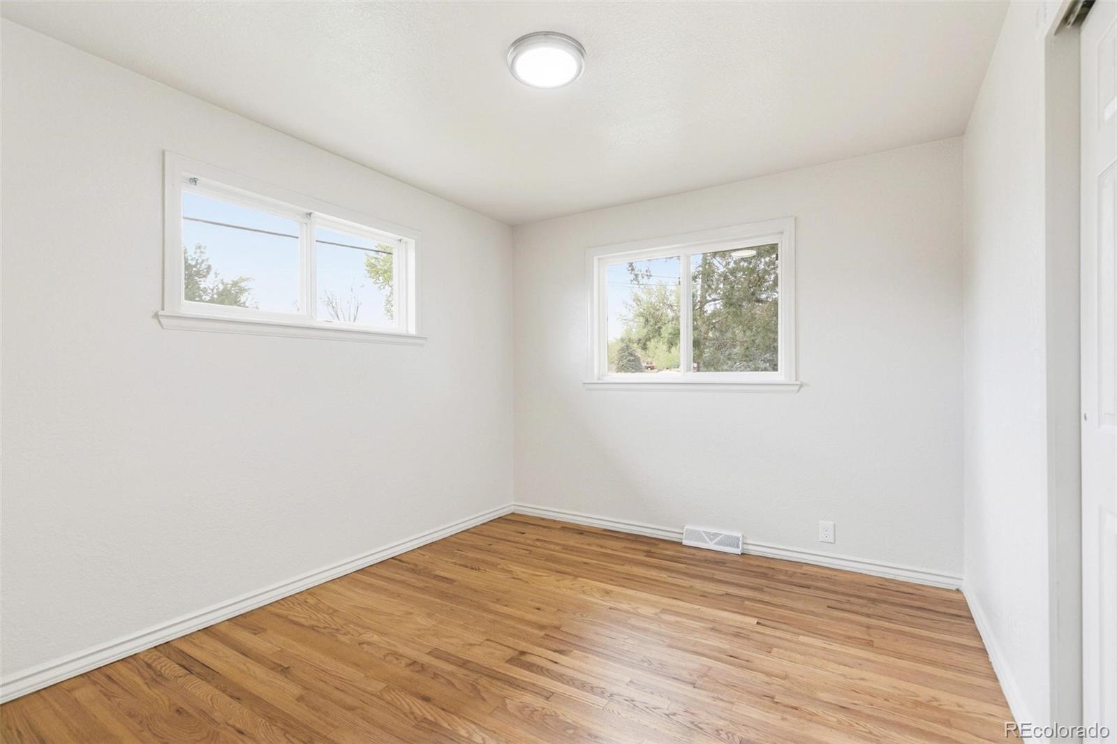 5494 S Knox Court Littleton CO 80123