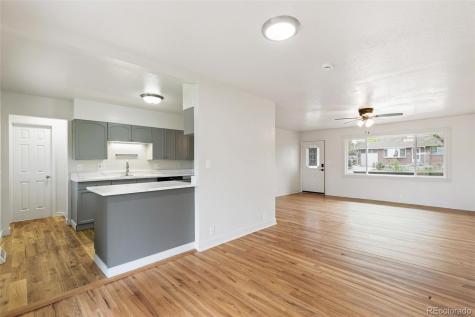 5494 S Knox Court Littleton CO 80123