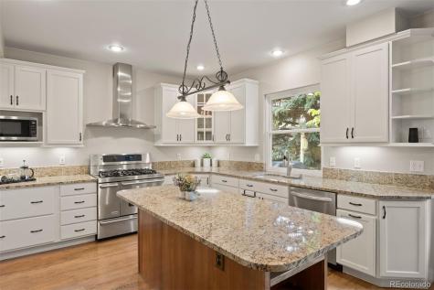 7433 Tenby Court Castle Pines CO 80108