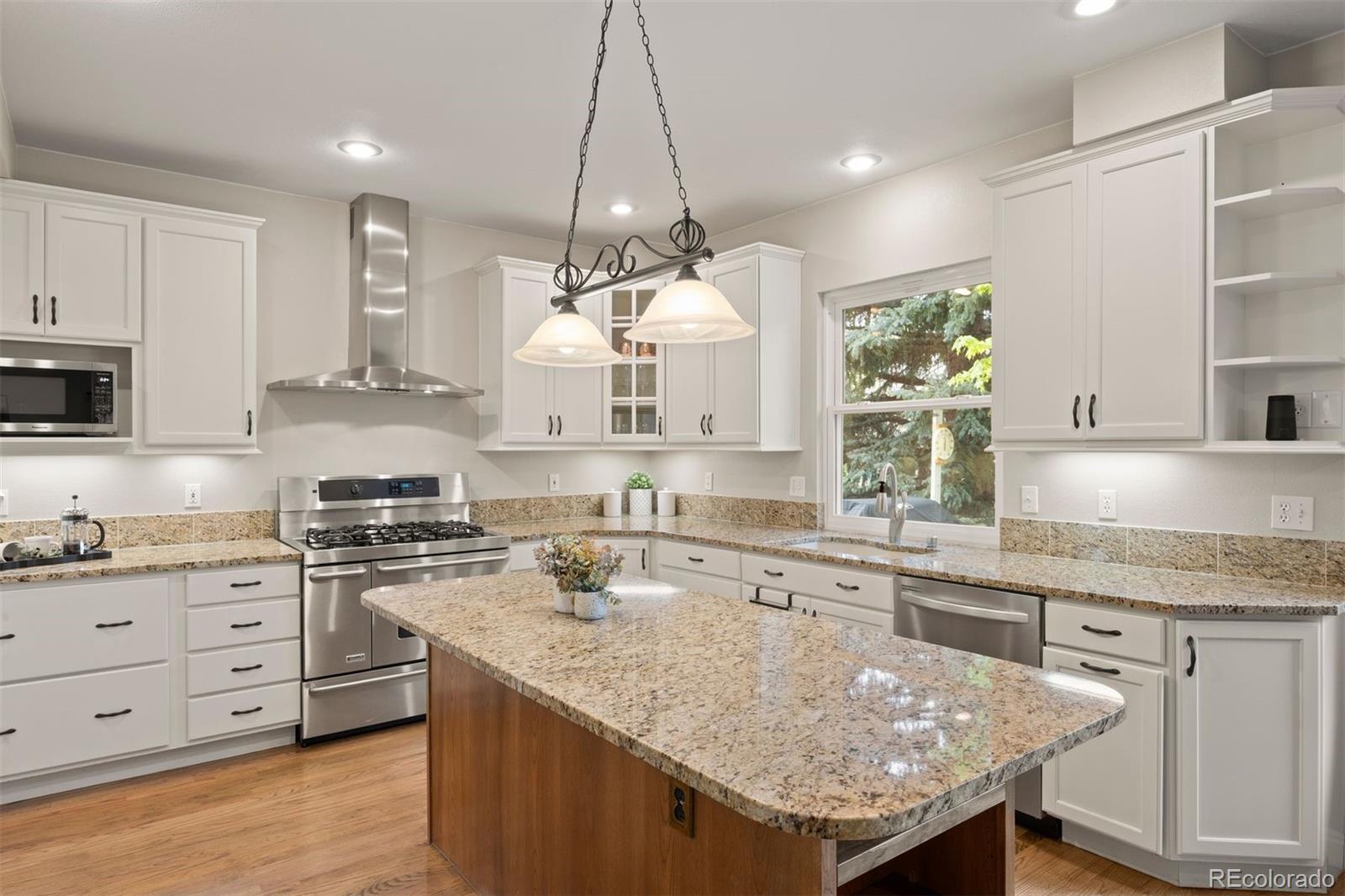 7433 Tenby Court Castle Pines CO 80108