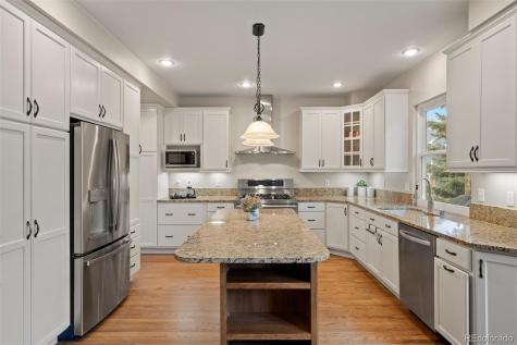 7433 Tenby Court Castle Pines CO 80108
