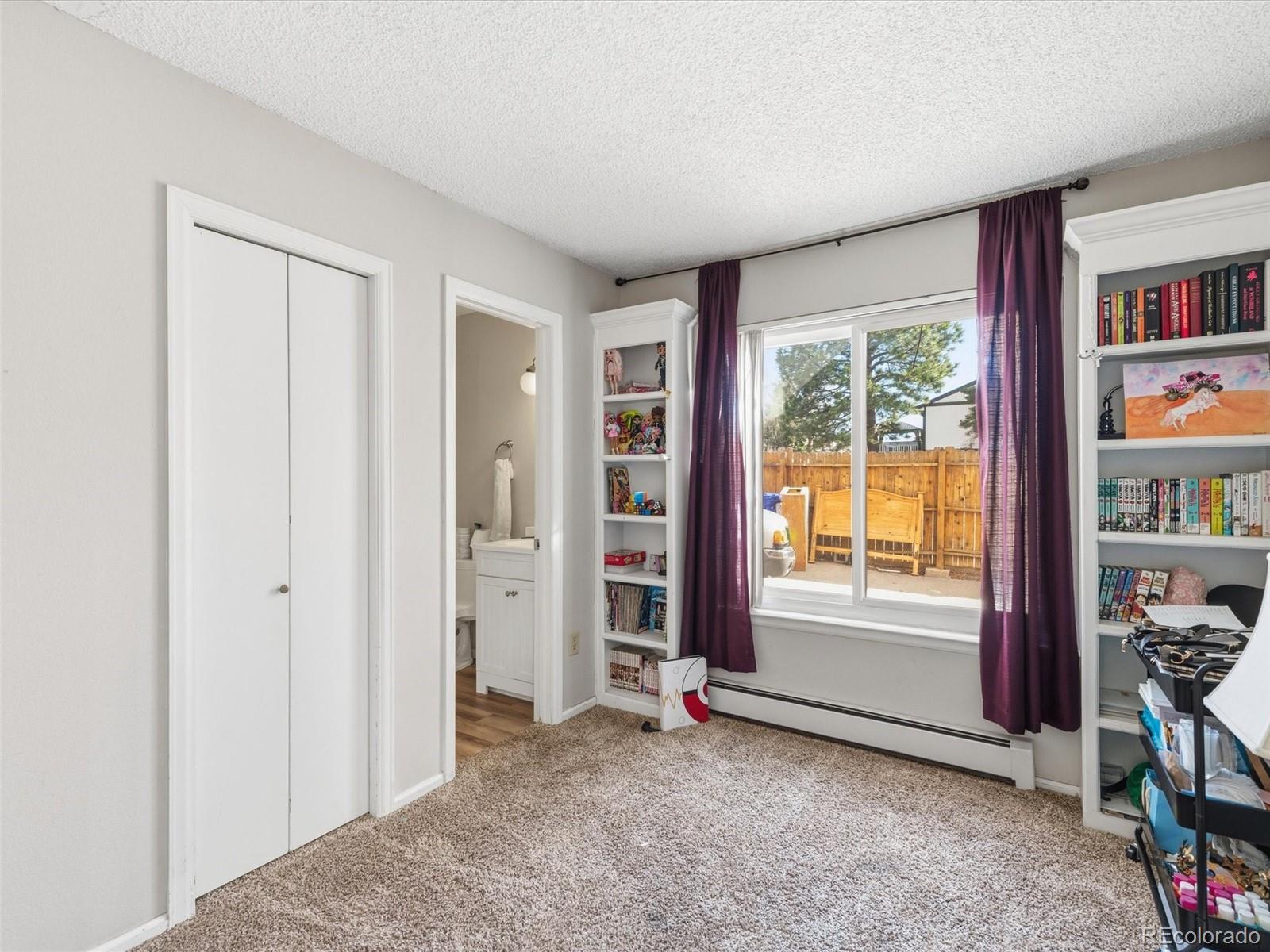 892 S Rifle Way Aurora CO 80017