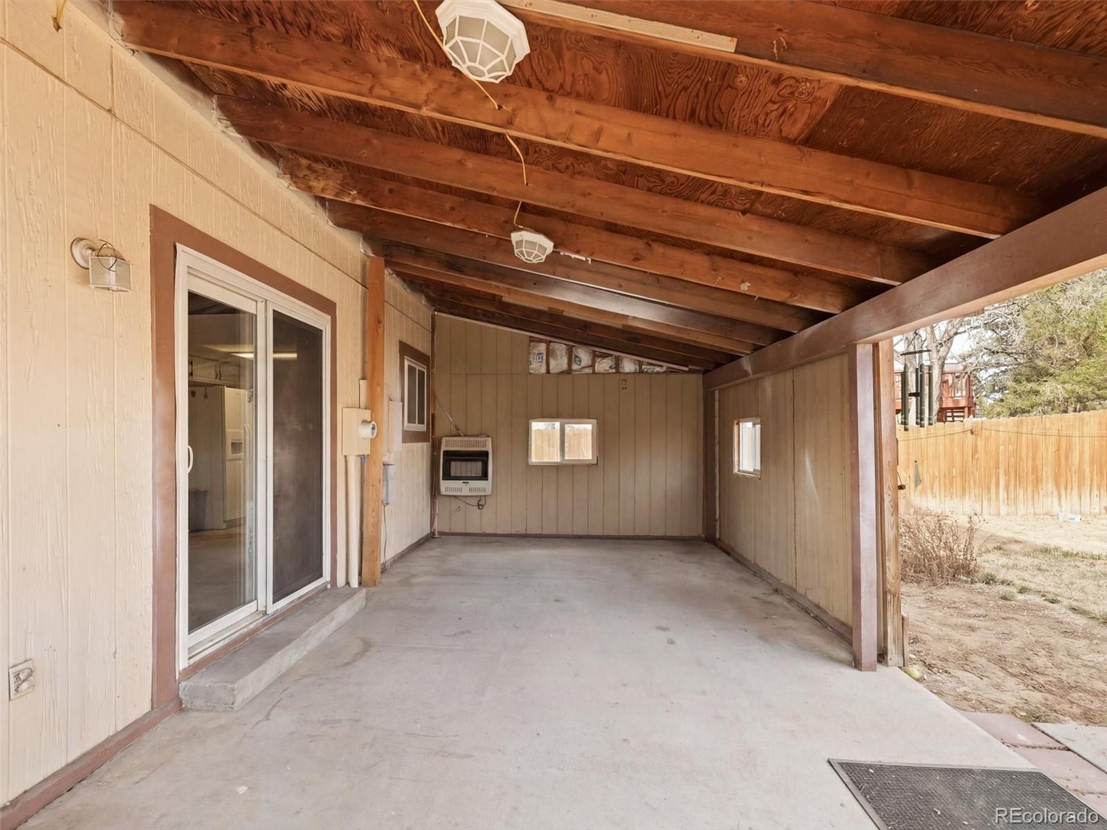 892 S Rifle Way Aurora CO 80017