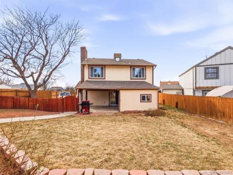 892 S Rifle Way Aurora CO 80017