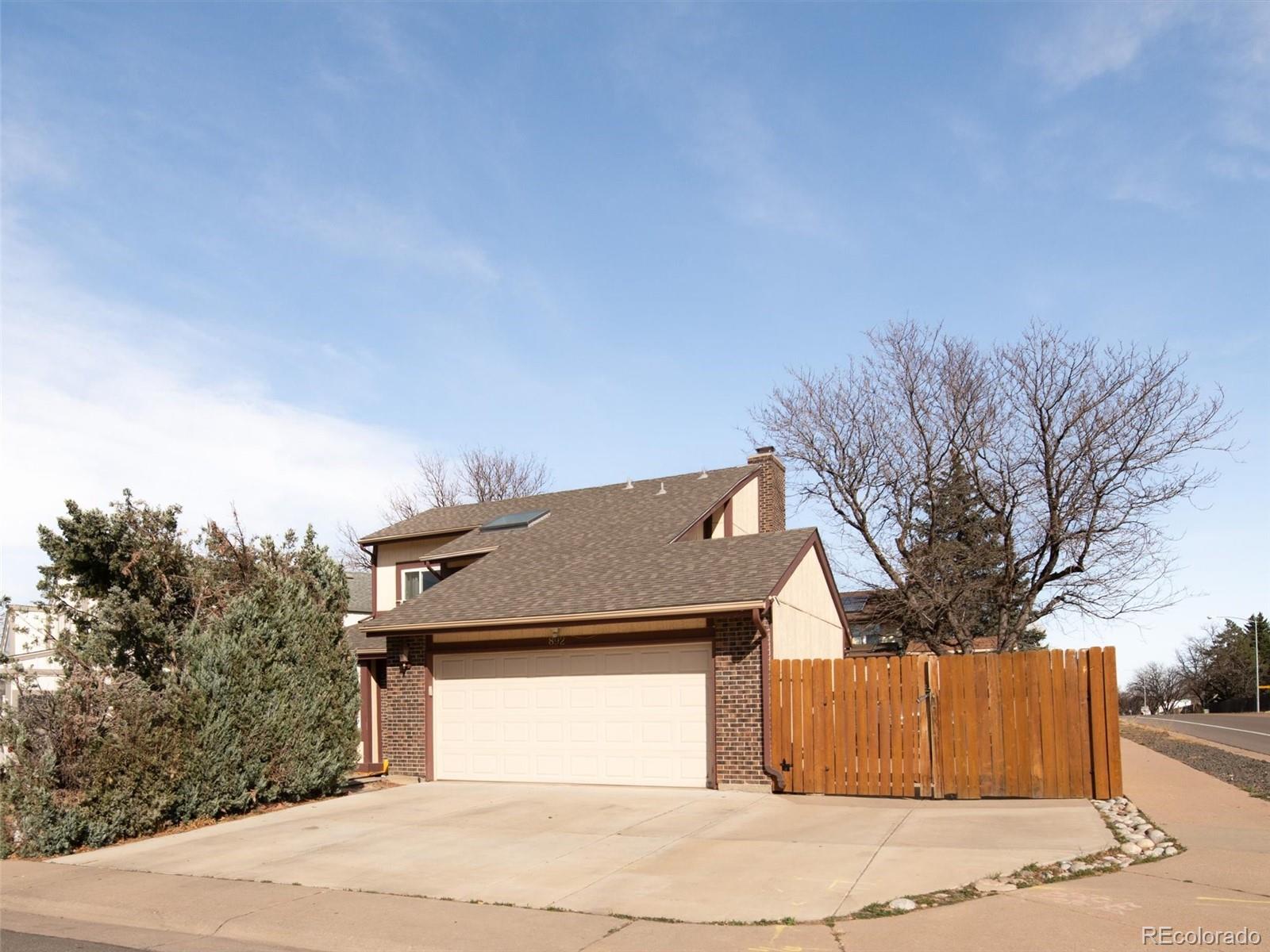 892 S Rifle Way Aurora CO 80017