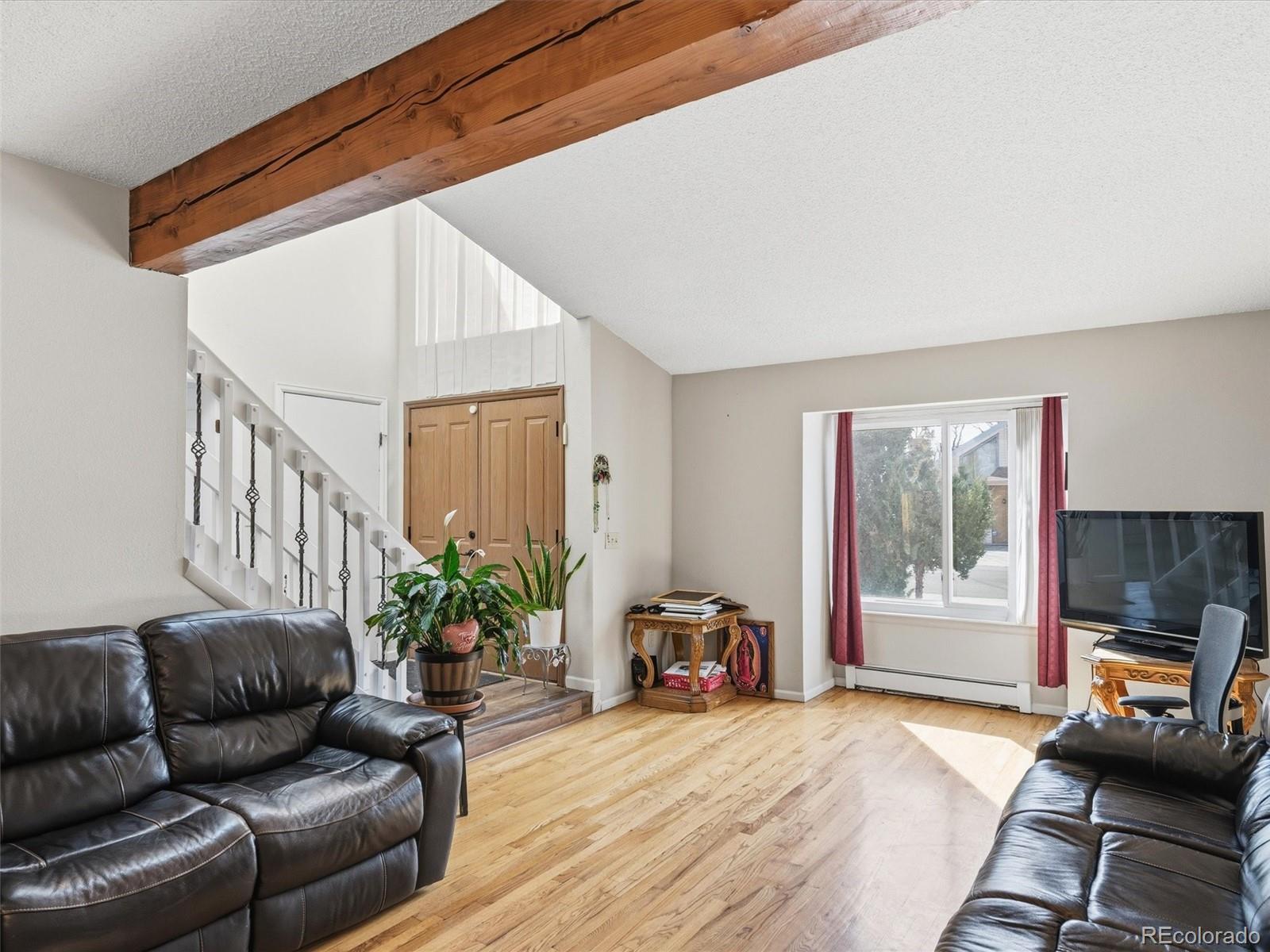 892 S Rifle Way Aurora CO 80017