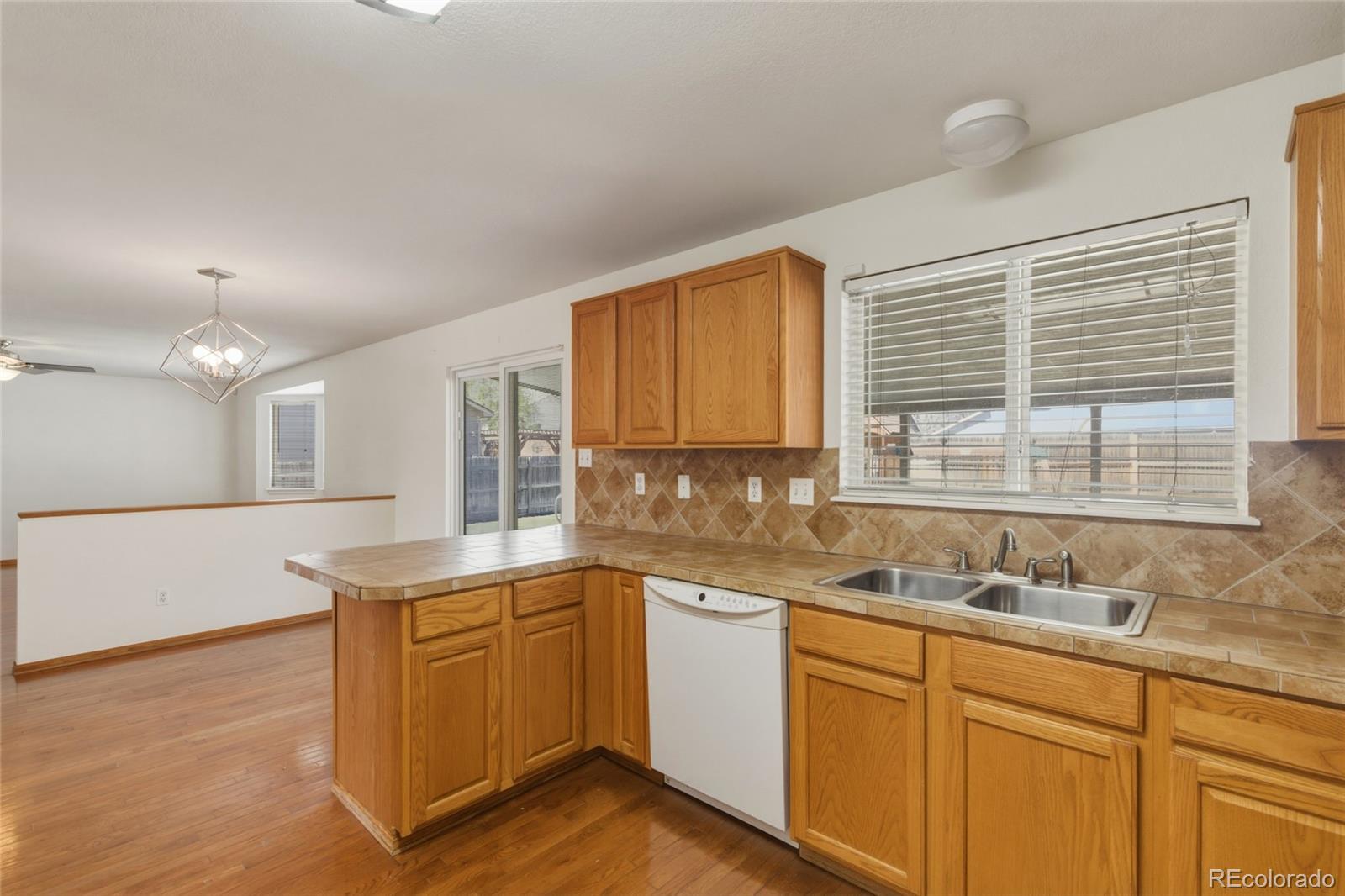 11351 Oswego Street Commerce City CO 80640