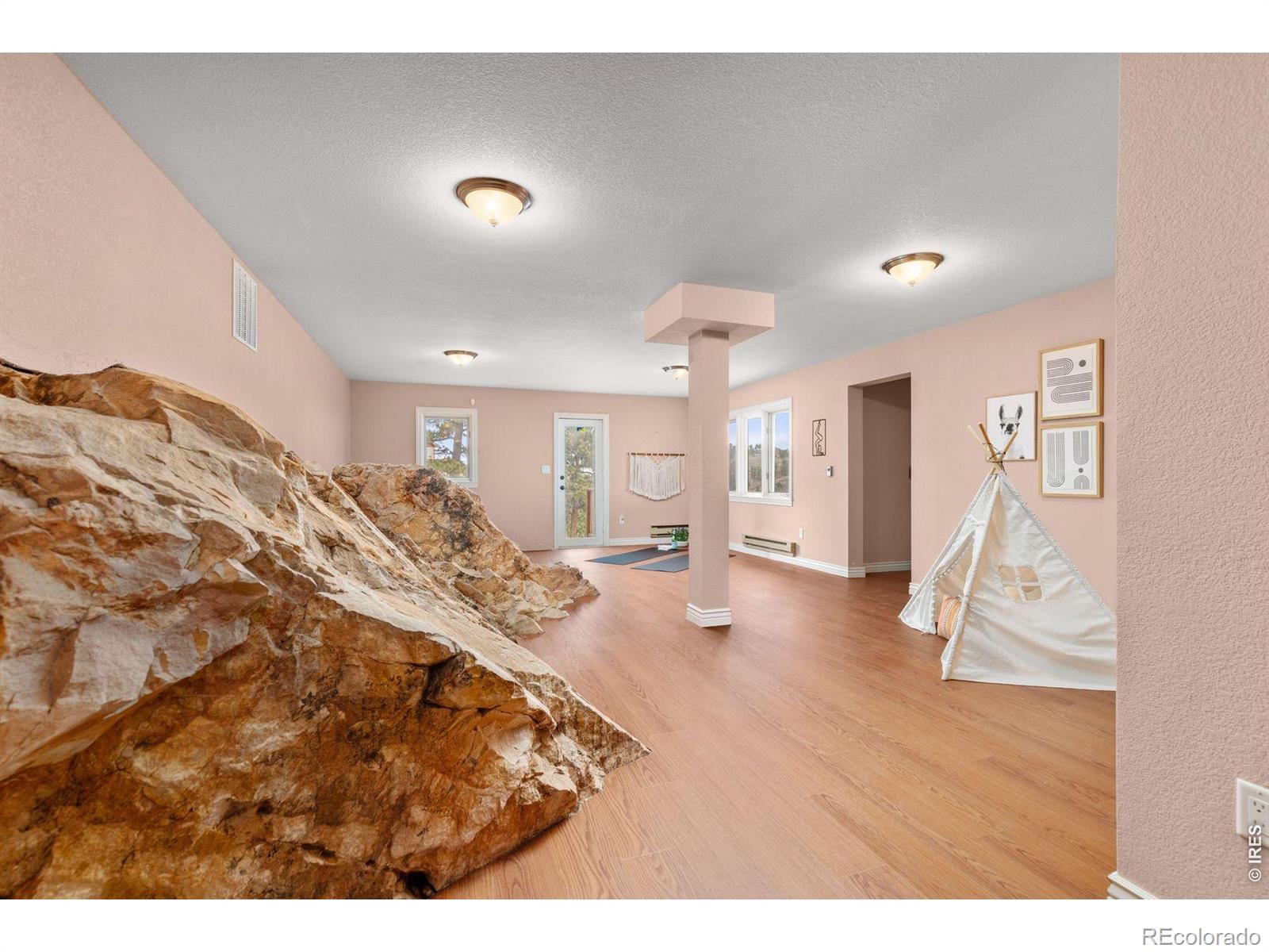 6183 Red Hill Road Boulder CO 80302