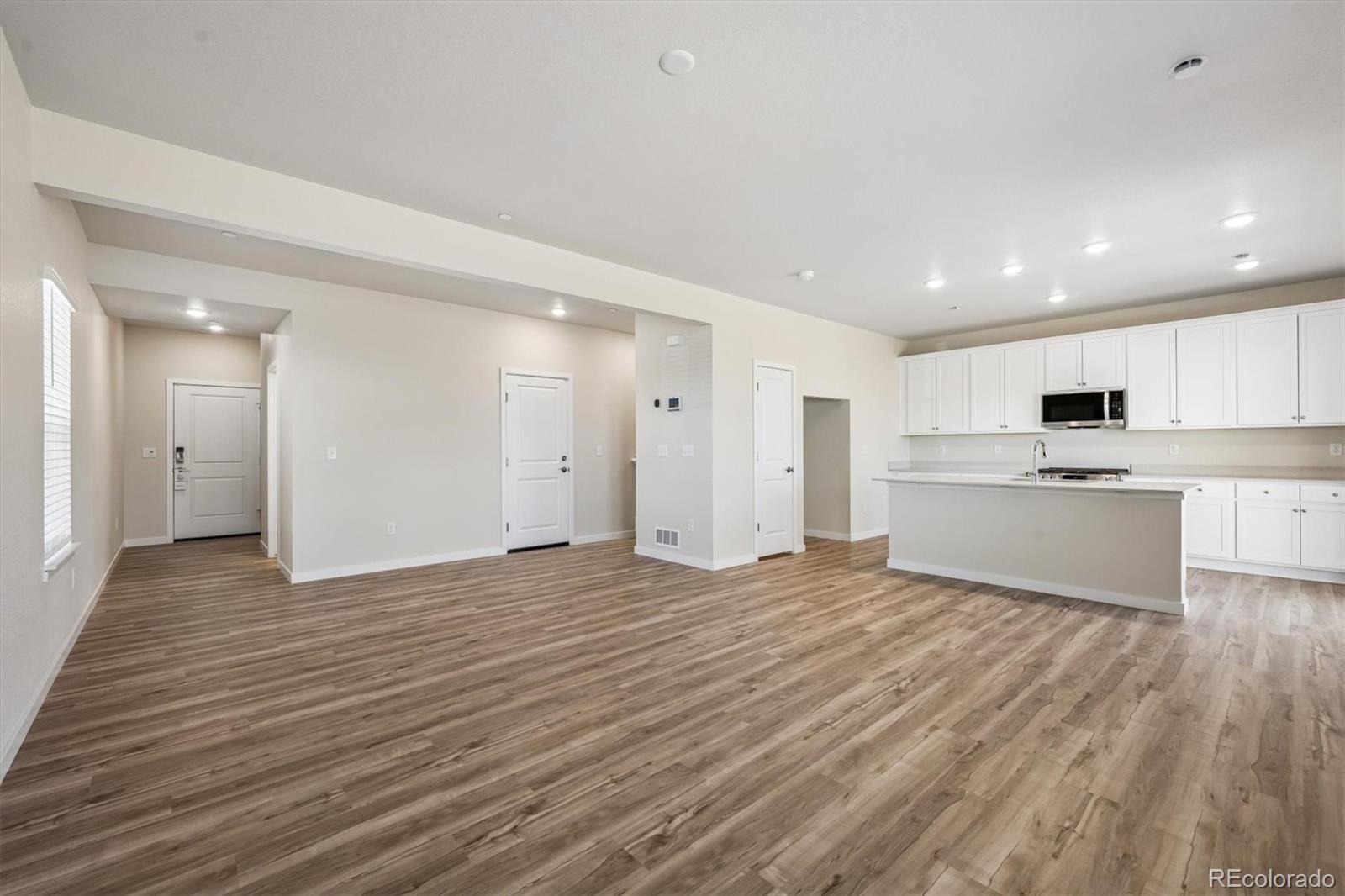 9423 Danube Street Commerce City CO 80022
