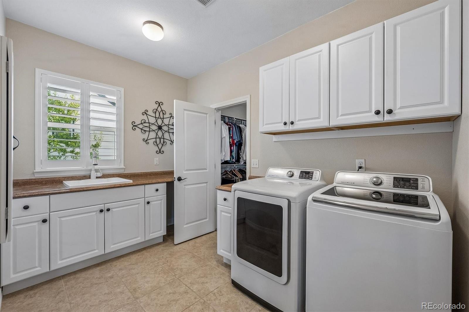 6209 S Jamestown Court Aurora CO 80016