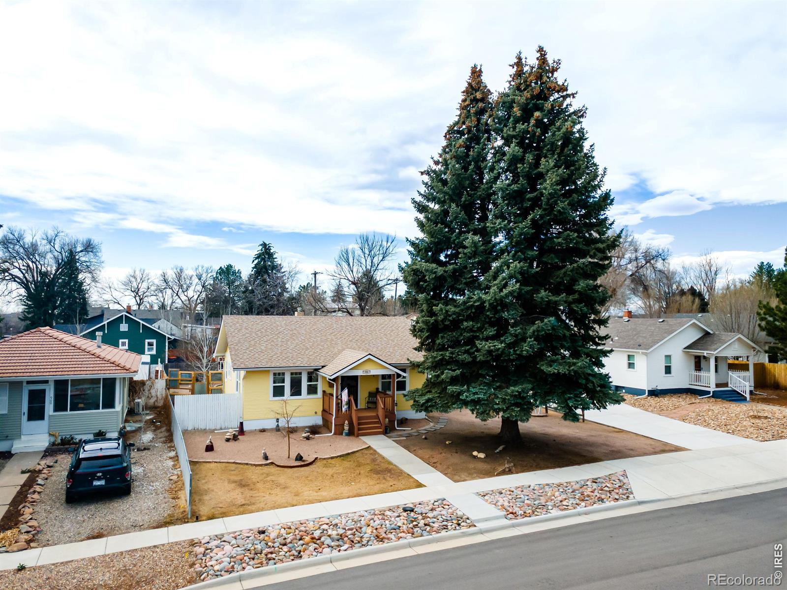 904 Charlotte Street Johnstown CO 80534