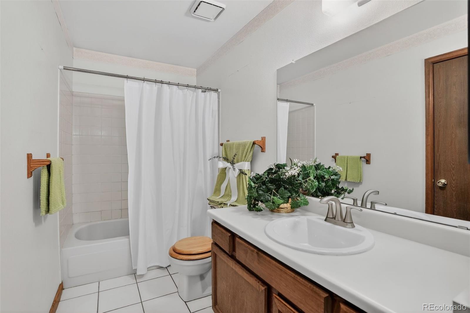 16314 E Exposition Drive Aurora CO 80017